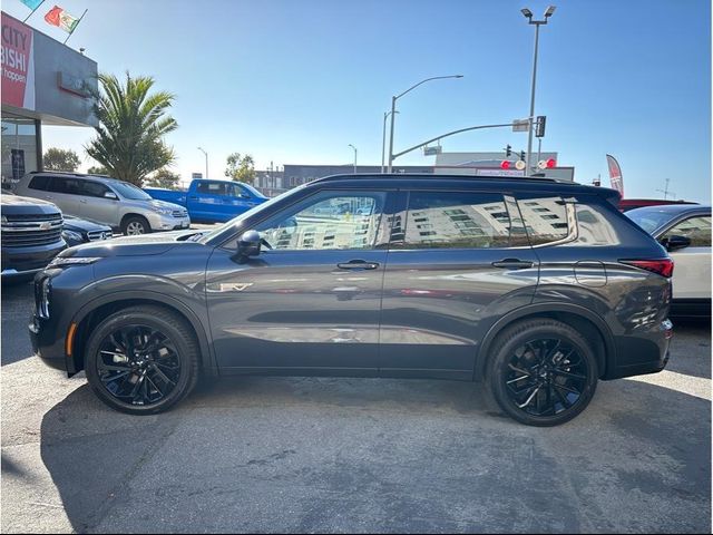 2025 Mitsubishi Outlander Plug-In Hybrid SEL Platinum Edition