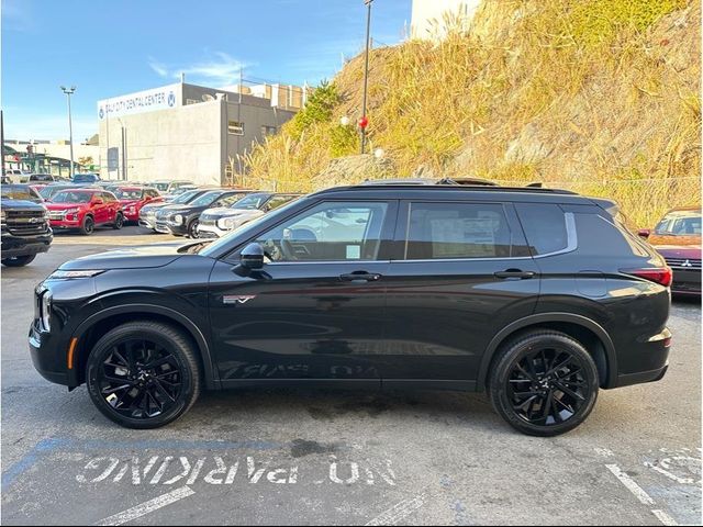 2025 Mitsubishi Outlander Plug-In Hybrid SEL Platinum Edition