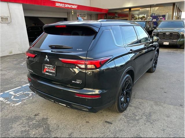 2025 Mitsubishi Outlander Plug-In Hybrid SEL Platinum Edition