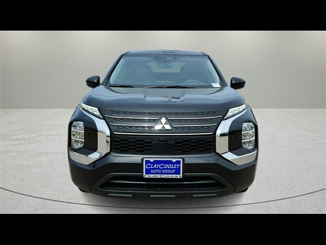2025 Mitsubishi Outlander Plug-In Hybrid ES