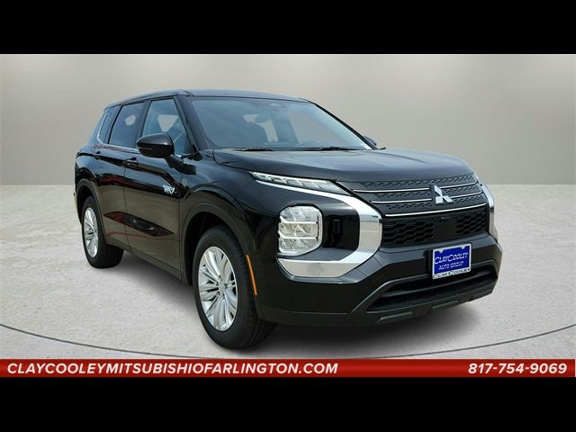 2025 Mitsubishi Outlander Plug-In Hybrid ES