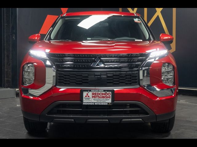 2025 Mitsubishi Outlander Plug-In Hybrid SE