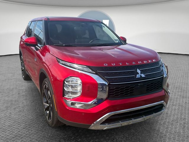2025 Mitsubishi Outlander Plug-In Hybrid SE
