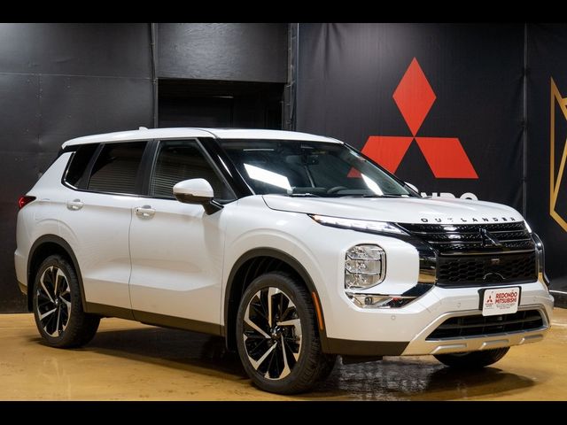 2025 Mitsubishi Outlander Plug-In Hybrid SE