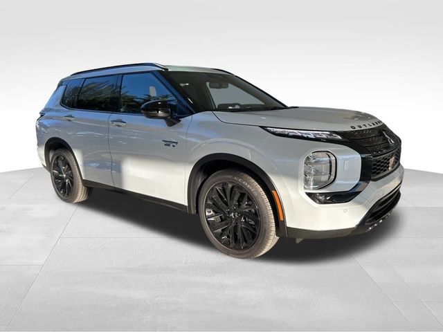 2025 Mitsubishi Outlander Plug-In Hybrid SEL Black Edition