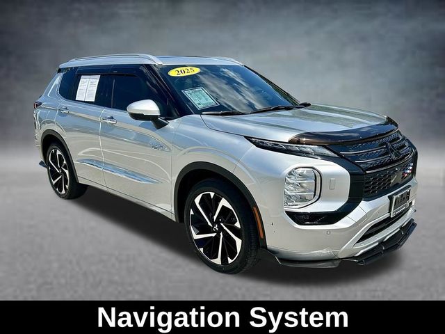2025 Mitsubishi Outlander Plug-In Hybrid SEL