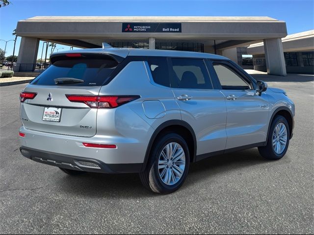 2025 Mitsubishi Outlander Plug-In Hybrid ES