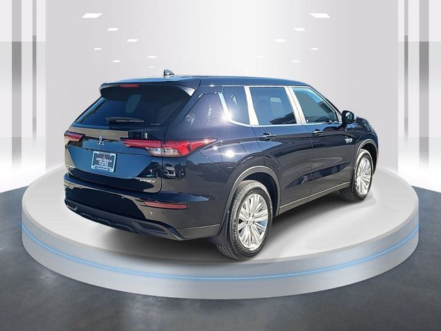 2025 Mitsubishi Outlander Plug-In Hybrid ES