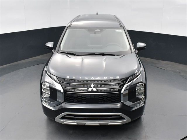 2025 Mitsubishi Outlander Plug-In Hybrid SE