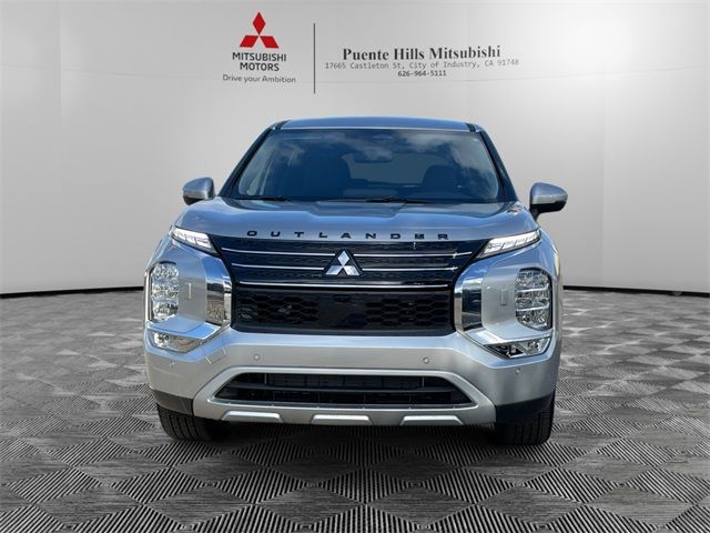 2025 Mitsubishi Outlander Plug-In Hybrid SE