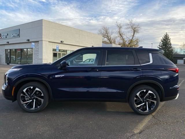 2025 Mitsubishi Outlander Plug-In Hybrid SE