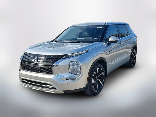 2025 Mitsubishi Outlander Plug-In Hybrid SE