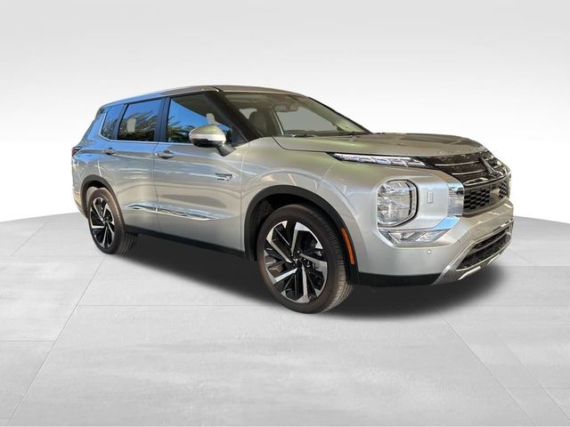 2025 Mitsubishi Outlander Plug-In Hybrid SE