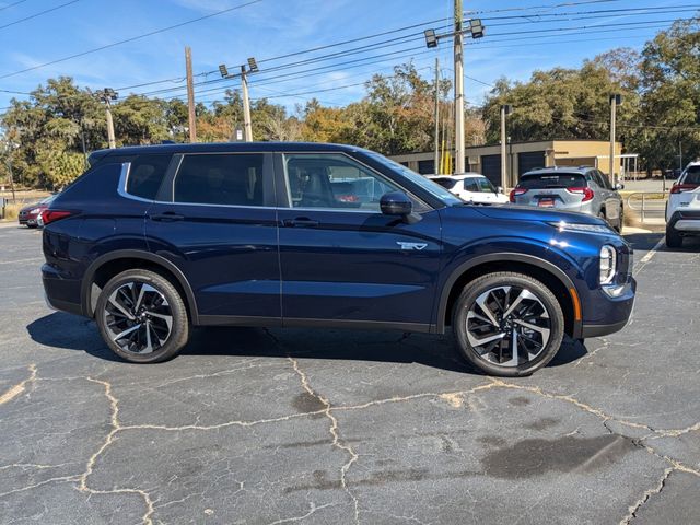 2025 Mitsubishi Outlander Plug-In Hybrid SE