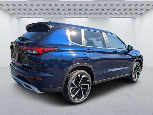 2025 Mitsubishi Outlander Plug-In Hybrid SE