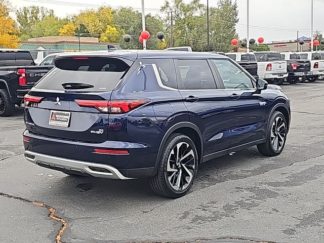 2025 Mitsubishi Outlander Plug-In Hybrid SE