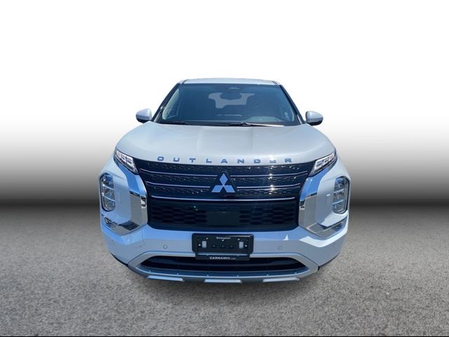 2025 Mitsubishi Outlander Plug-In Hybrid SE