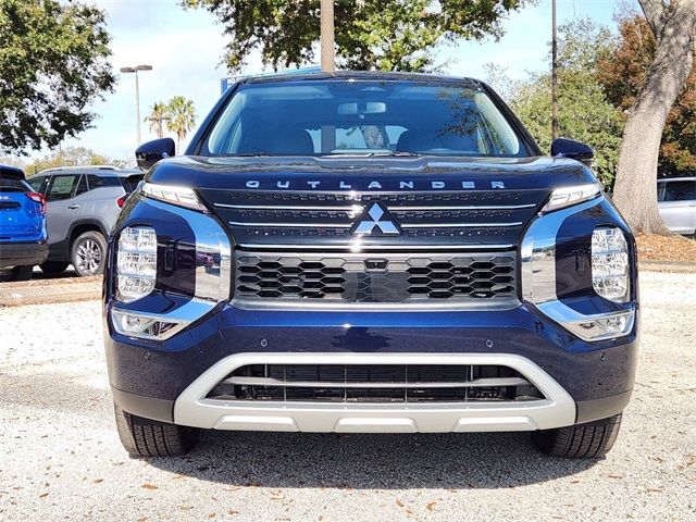 2025 Mitsubishi Outlander Plug-In Hybrid SE