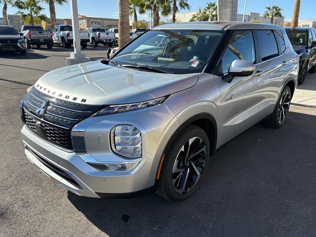 2025 Mitsubishi Outlander Plug-In Hybrid SE