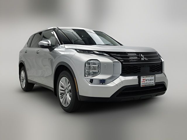 2025 Mitsubishi Outlander Plug-In Hybrid SE