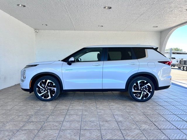 2025 Mitsubishi Outlander Plug-In Hybrid SE