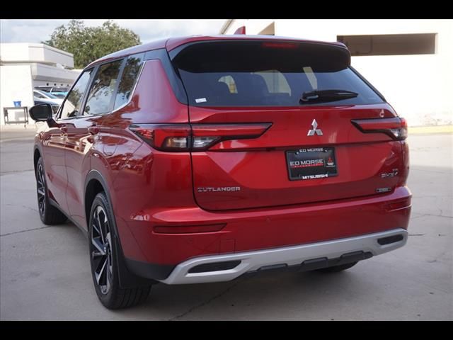 2025 Mitsubishi Outlander Plug-In Hybrid SE