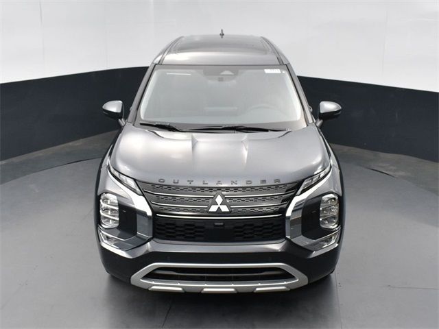 2025 Mitsubishi Outlander Plug-In Hybrid SE