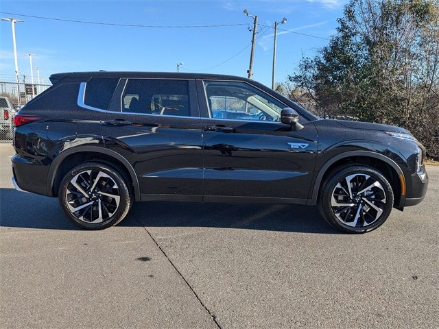 2025 Mitsubishi Outlander Plug-In Hybrid SE