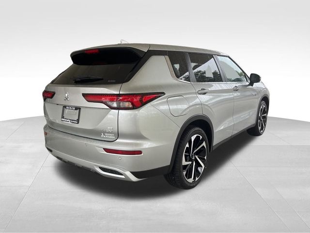 2025 Mitsubishi Outlander Plug-In Hybrid SE