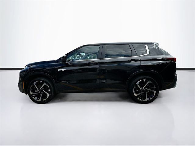 2025 Mitsubishi Outlander Plug-In Hybrid SE