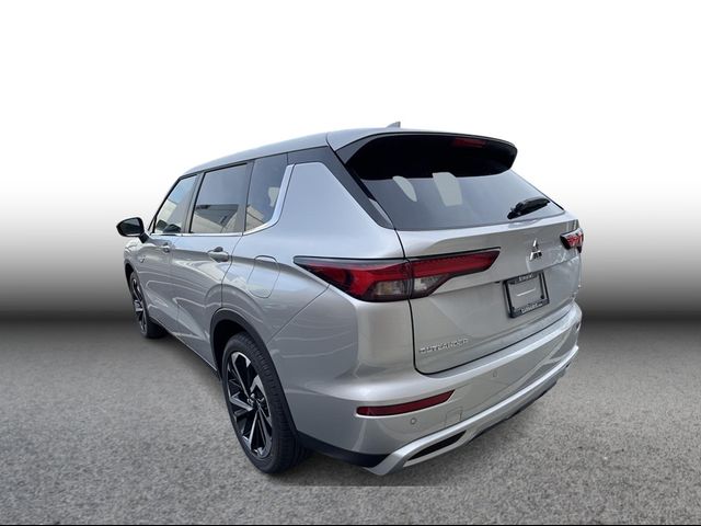 2025 Mitsubishi Outlander Plug-In Hybrid SE