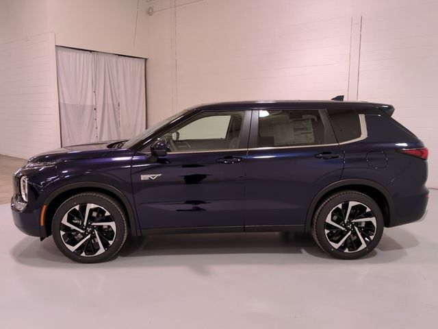 2025 Mitsubishi Outlander Plug-In Hybrid SE