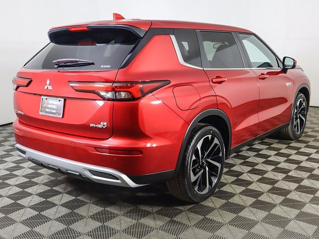 2025 Mitsubishi Outlander Plug-In Hybrid SE