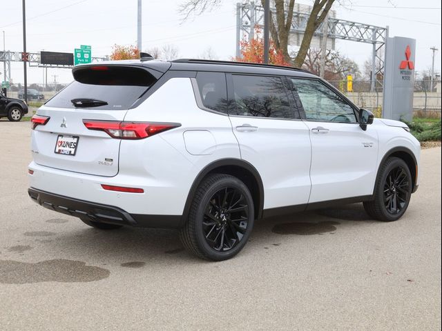 2025 Mitsubishi Outlander Plug-In Hybrid SEL Black Edition