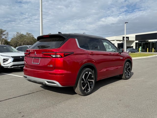 2025 Mitsubishi Outlander Plug-In Hybrid SEL