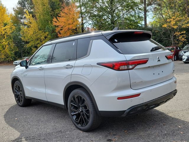 2025 Mitsubishi Outlander Plug-In Hybrid SEL Black Edition