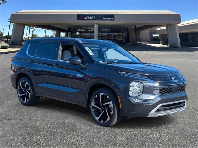 2025 Mitsubishi Outlander Plug-In Hybrid SEL