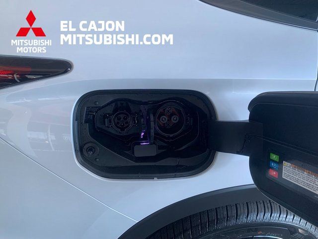 2025 Mitsubishi Outlander Plug-In Hybrid SEL Black Edition