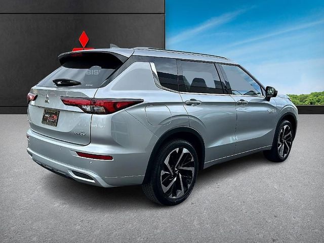 2025 Mitsubishi Outlander Plug-In Hybrid SEL