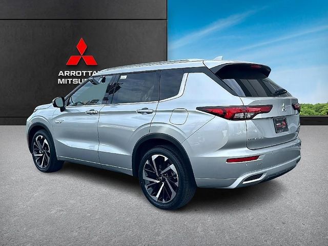 2025 Mitsubishi Outlander Plug-In Hybrid SEL