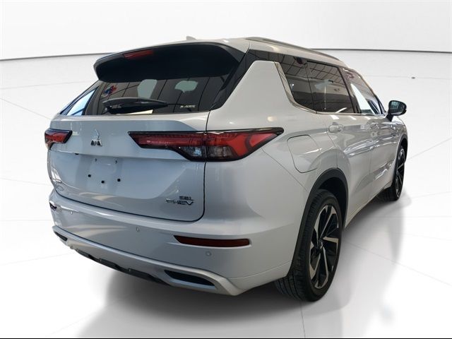 2025 Mitsubishi Outlander Plug-In Hybrid SEL