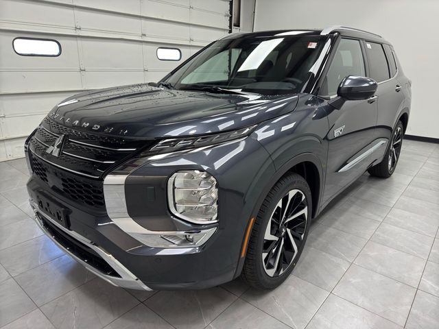 2025 Mitsubishi Outlander Plug-In Hybrid SEL