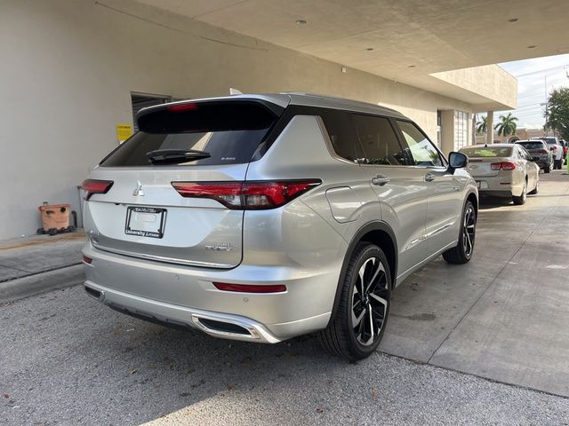 2025 Mitsubishi Outlander Plug-In Hybrid SEL