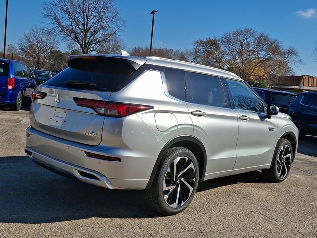 2025 Mitsubishi Outlander Plug-In Hybrid SEL