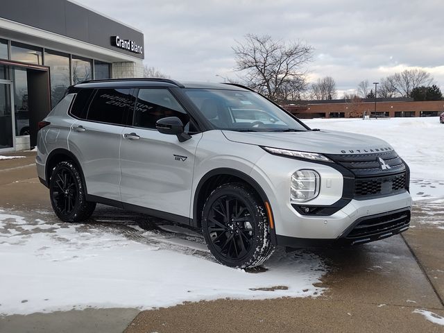 2025 Mitsubishi Outlander Plug-In Hybrid SEL Black Edition