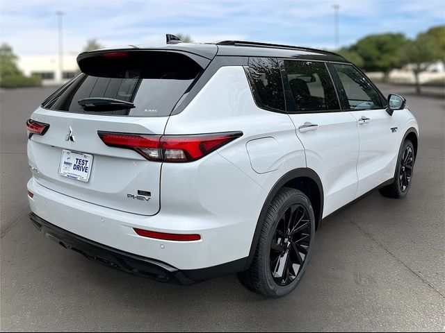 2025 Mitsubishi Outlander Plug-In Hybrid SEL