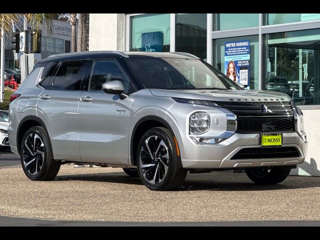 2025 Mitsubishi Outlander Plug-In Hybrid SEL