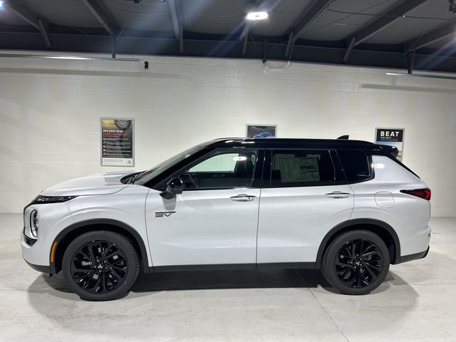 2025 Mitsubishi Outlander Plug-In Hybrid SEL Black Edition