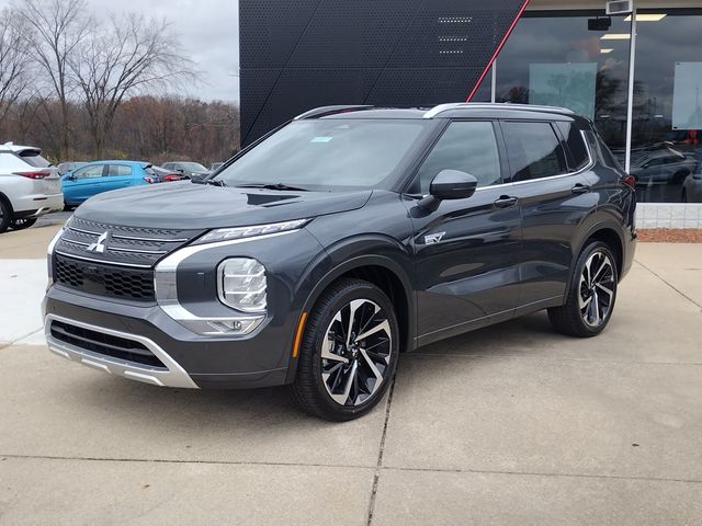 2025 Mitsubishi Outlander Plug-In Hybrid SEL