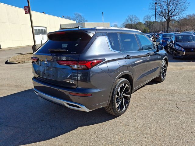 2025 Mitsubishi Outlander Plug-In Hybrid SEL